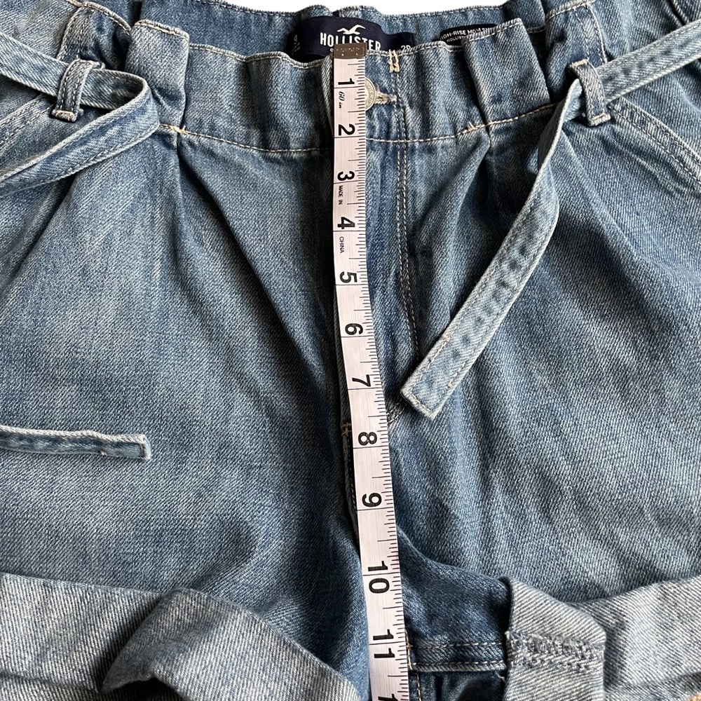 Hollister Women’s High Rise Mom Denim Shorts 3” Inseam Size 9 - Picture 7 of 7